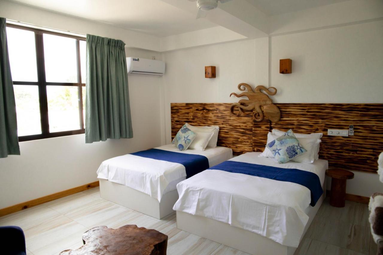 Kudhi Boli Beach House Thulusdhoo Esterno foto